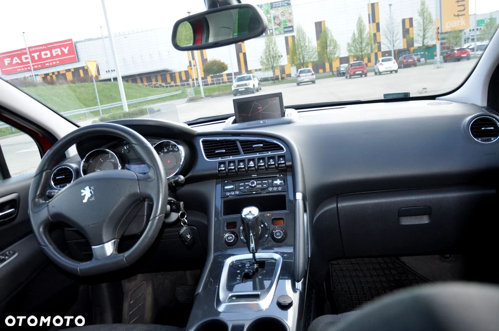Peugeot 3008 HDi 160 Automatik Allure - 29