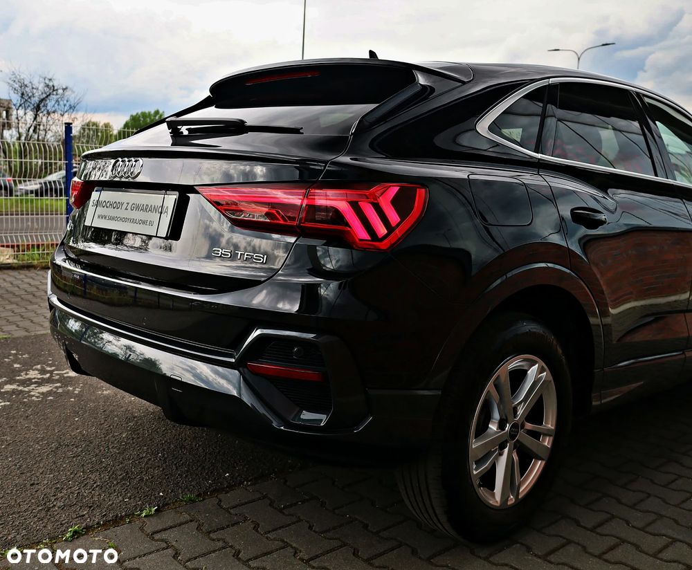 Audi Q3 Sportback - 16