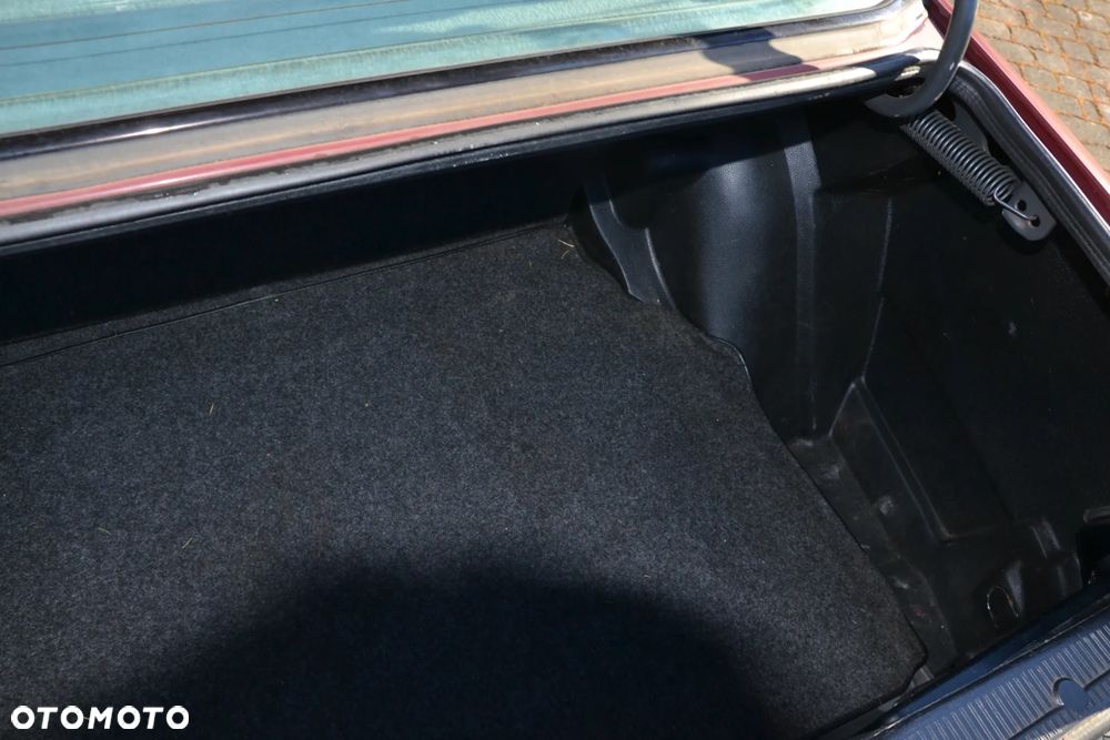 Mercedes-Benz W201 (190) - 5