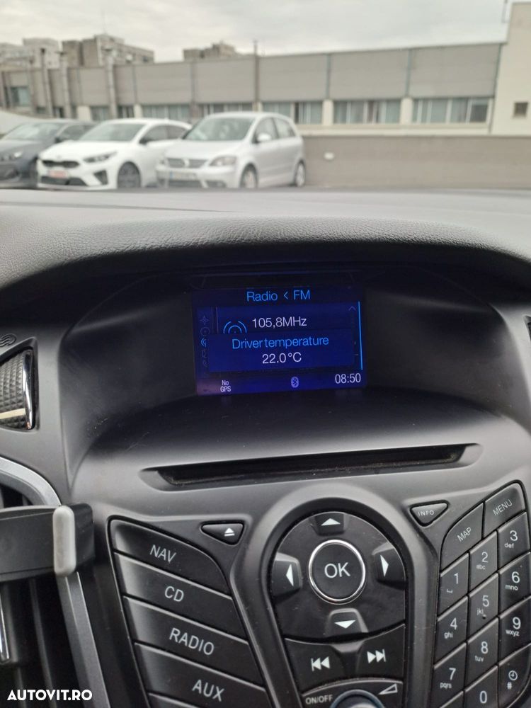 Ford Focus 1.6 TDCI DPF Titanium - 12