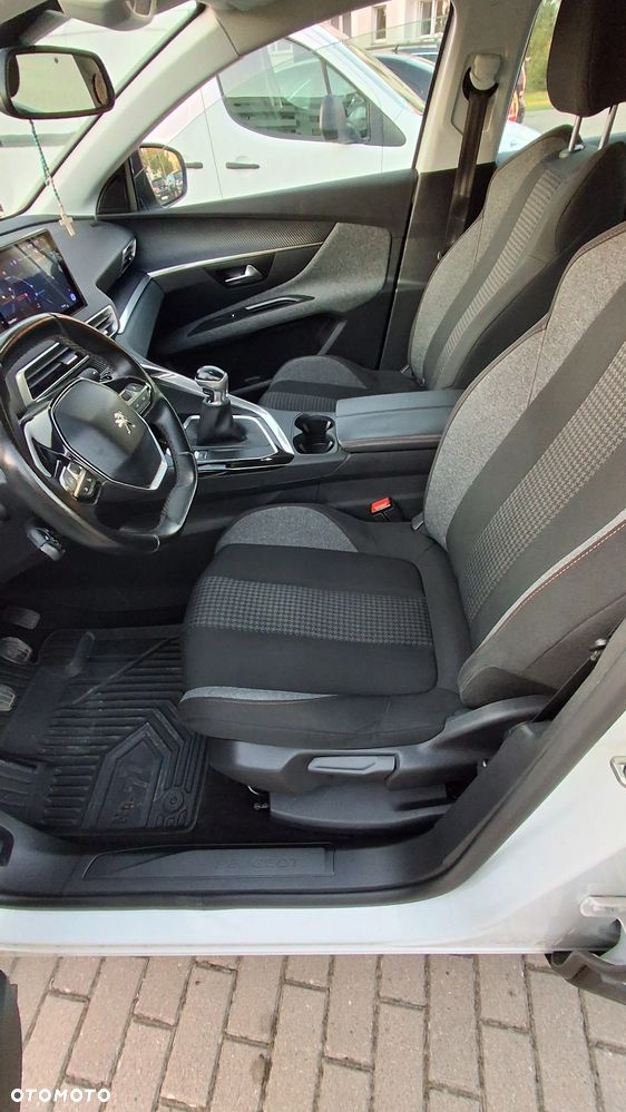 Peugeot 3008 BlueHDi 130 Stop & Start Allure - 29