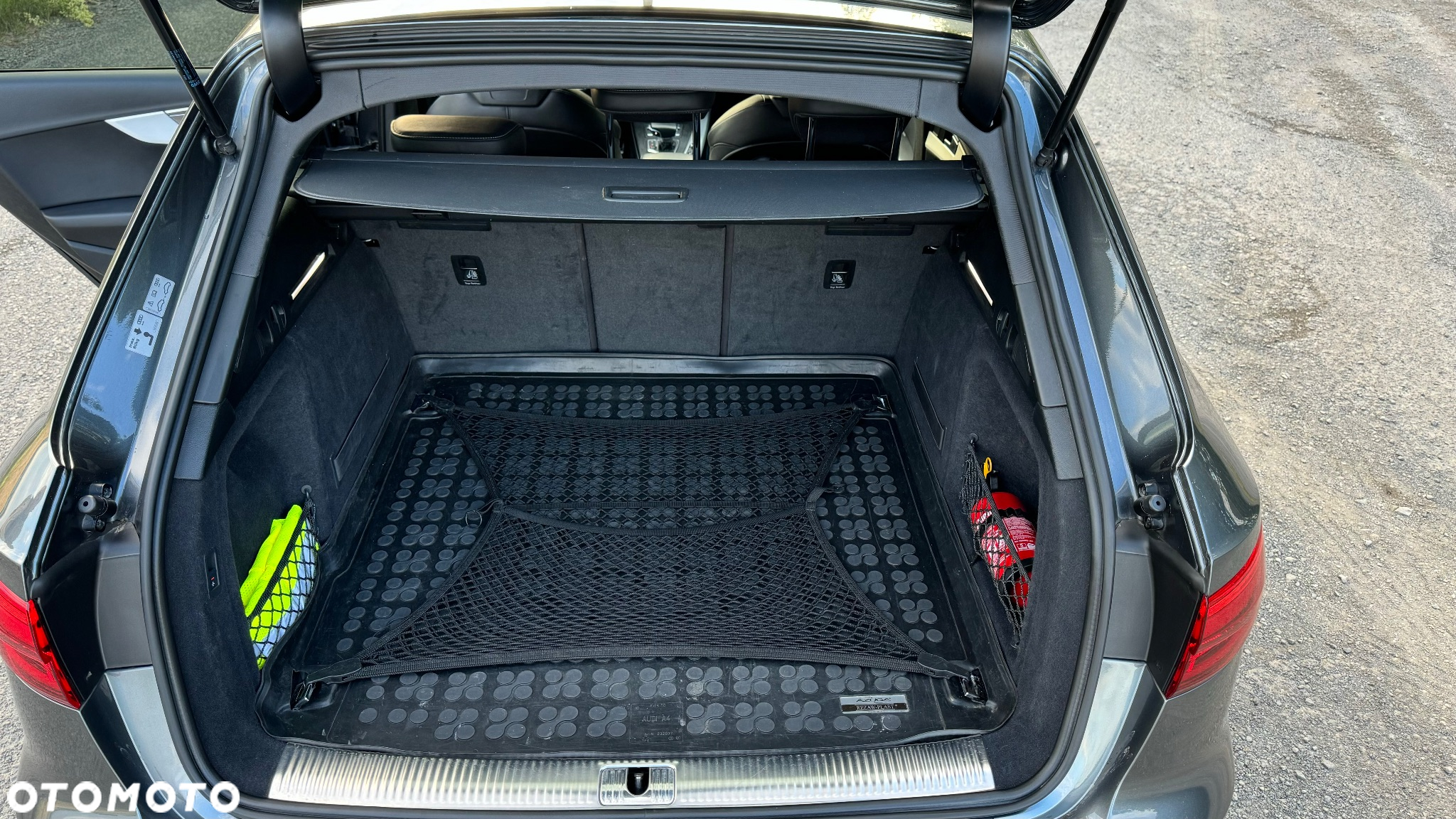 Audi A4 Avant 40 TDI S tronic S line - 9