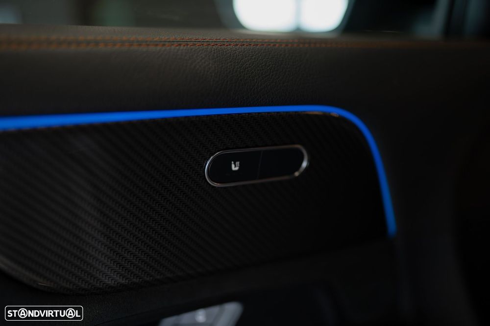 Mercedes-Benz GLA 250 e 8G-DCT AMG Line - 23