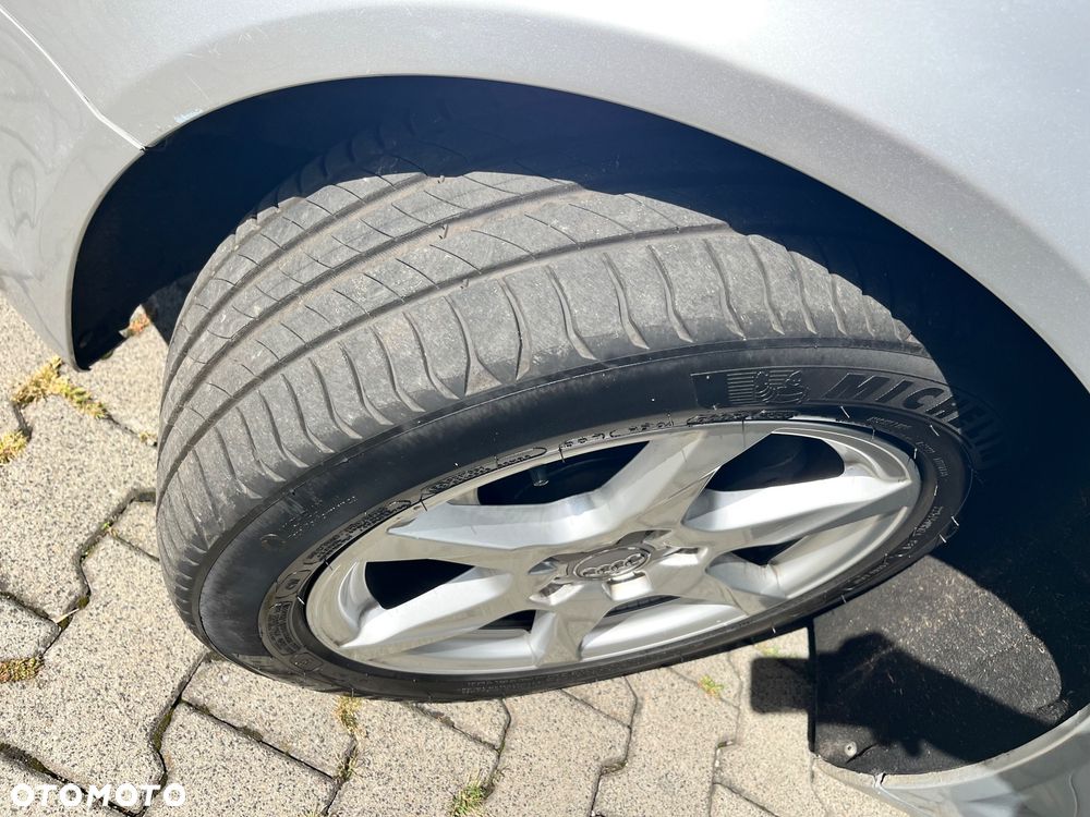 Audi A6 Limousine 3.2 FSI Quattro Tiptronic - 22