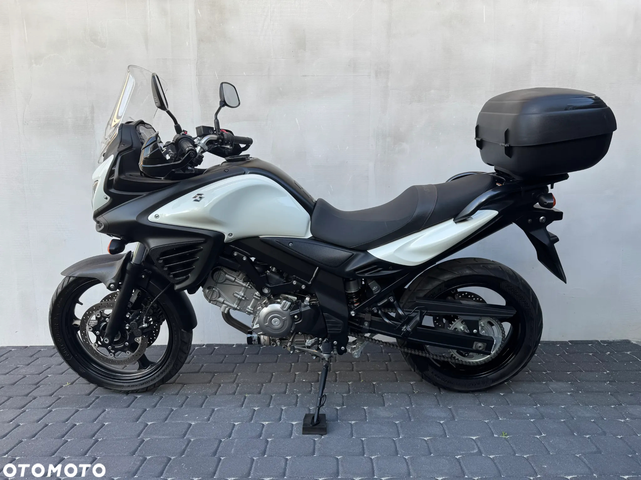 Suzuki V-STROM - 6