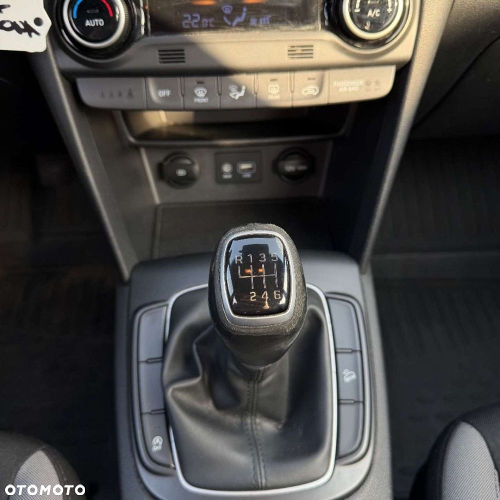 Hyundai Kona - 35