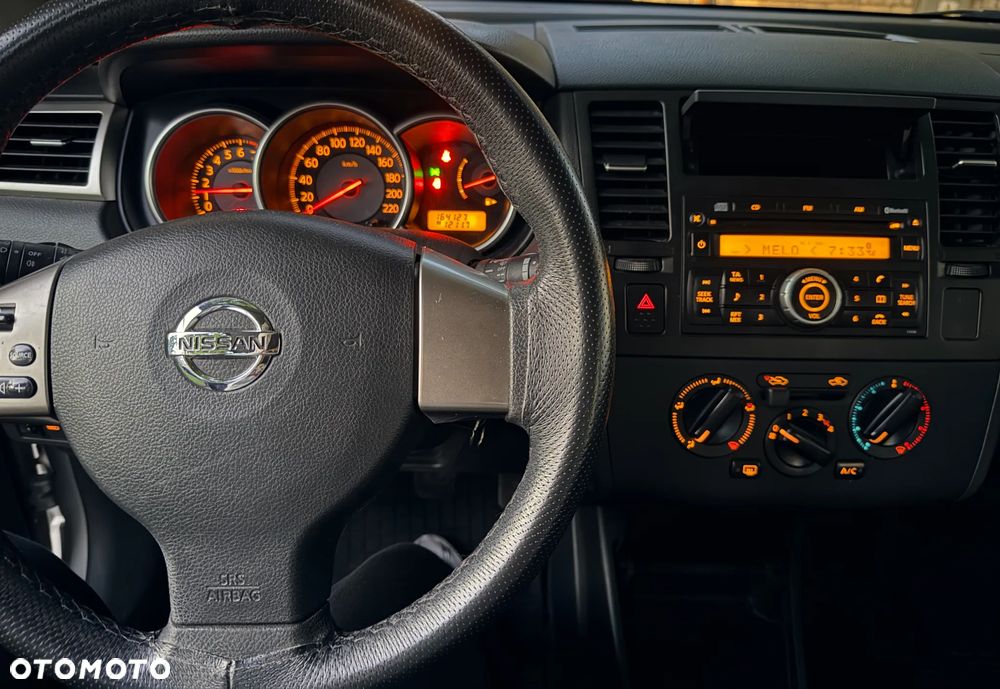 Nissan Tiida - 6