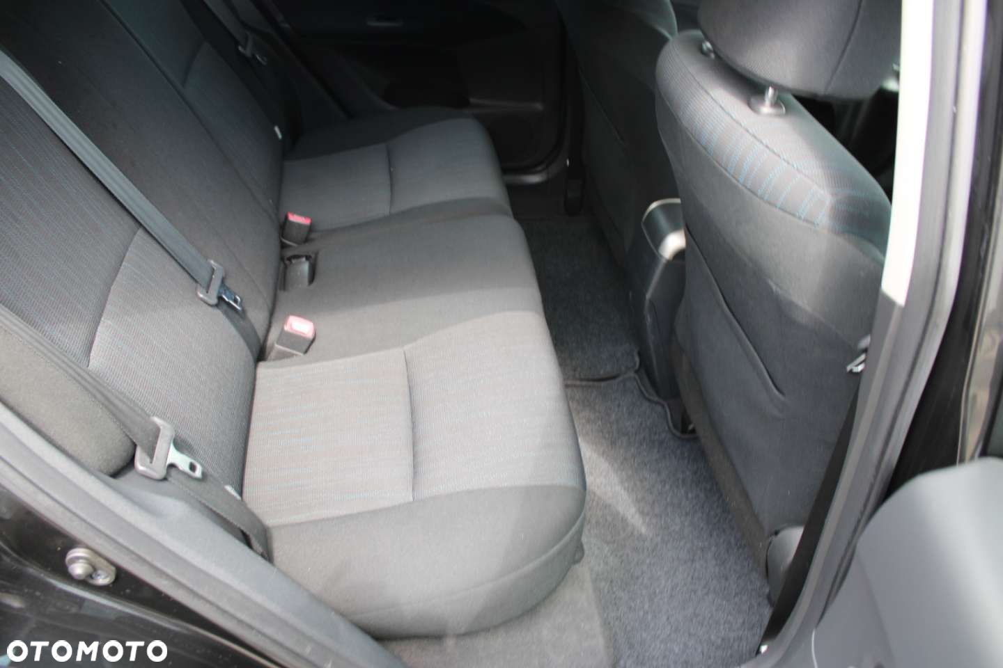 Toyota Auris - 25