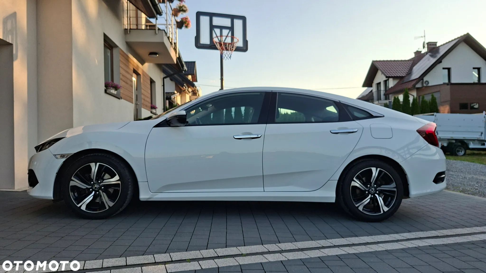Honda Civic 1.5 T Elegance - 1