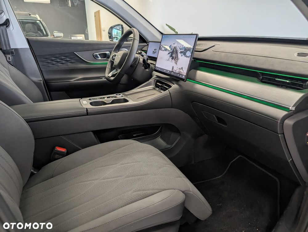 Chery Tiggo 8 1.5 T-GDI Super Hybrid Prestige DCT - 17