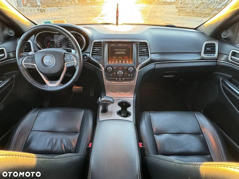 Jeep Grand Cherokee - 9