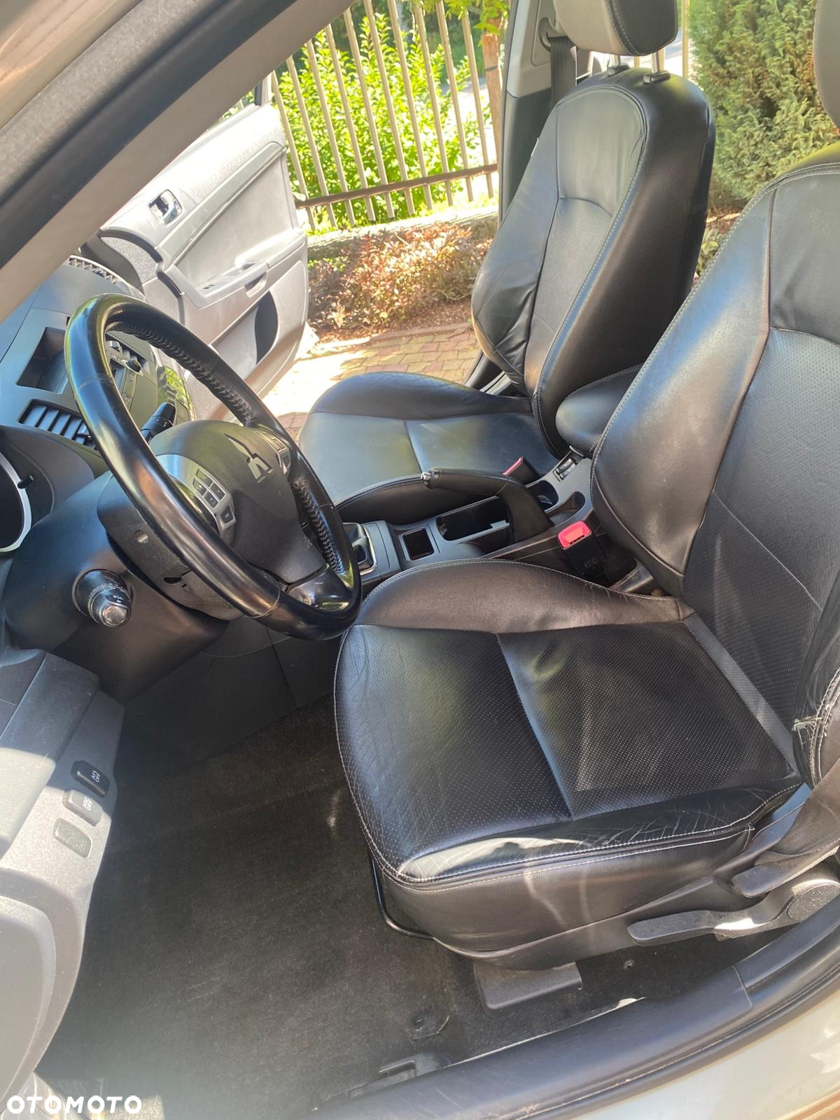 Mitsubishi Lancer 1.8 Intense - 7