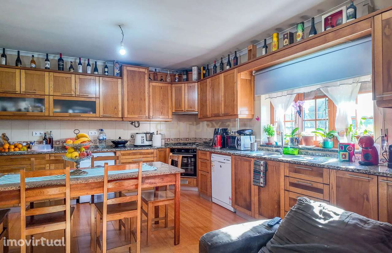 Moradia T3 em Miranda do Corvo - Grande imagem: 2/41
