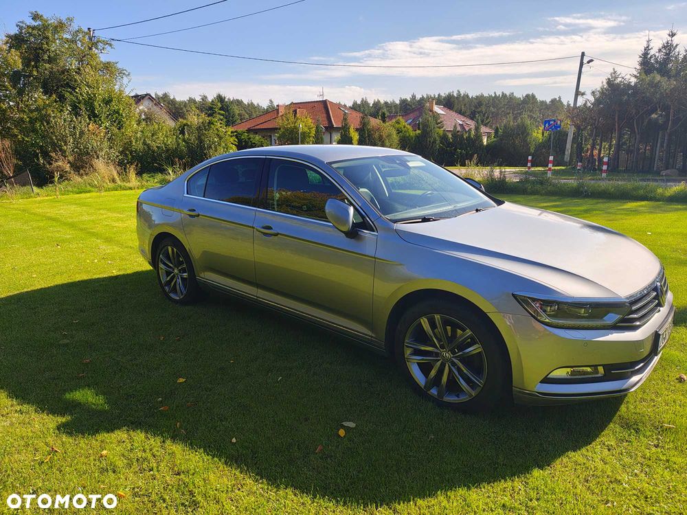 Volkswagen Passat - 2