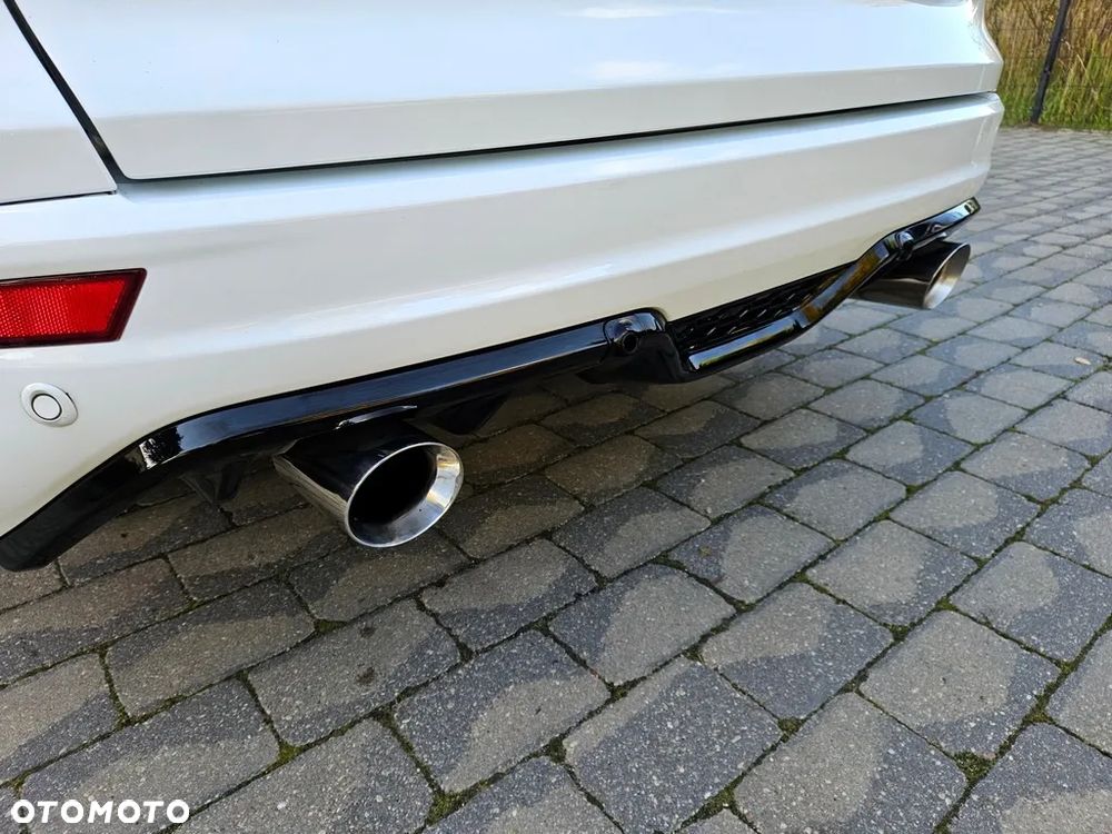 Ford Focus Turnier 1.5 EcoBoost Start-Stopp-System ST-Line - 32
