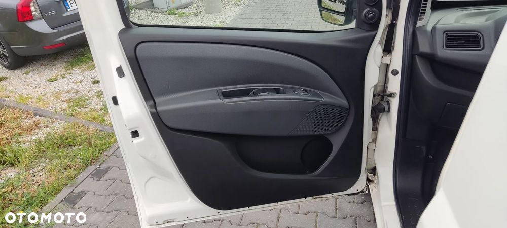 Fiat DOBLO - 20