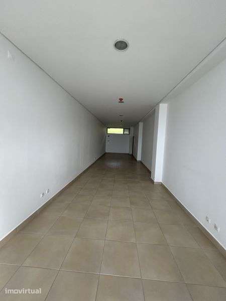Arrendo Espaço Comercial - Grande imagem: 3/8