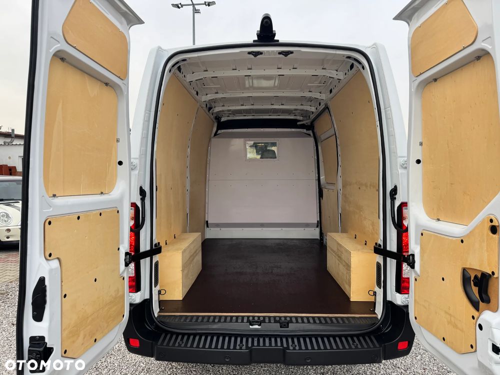 Renault Master 2024 photo 3