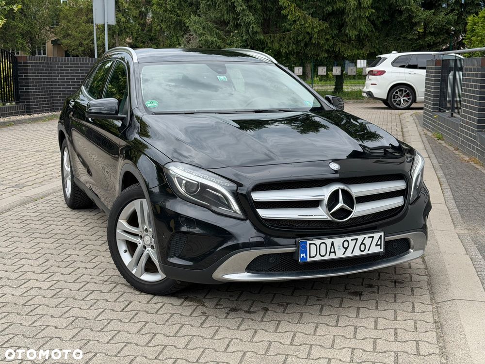 Mercedes-Benz GLA 200 7G-DCT Style - 1
