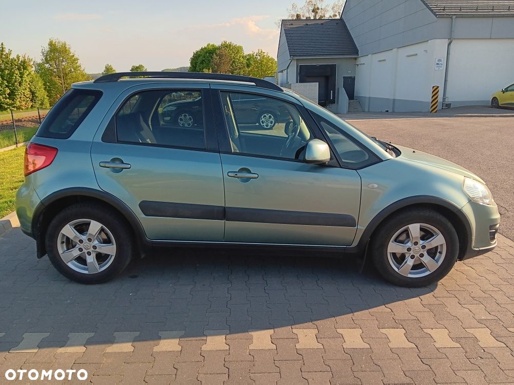 Suzuki SX4 1.6 Comfort - 14
