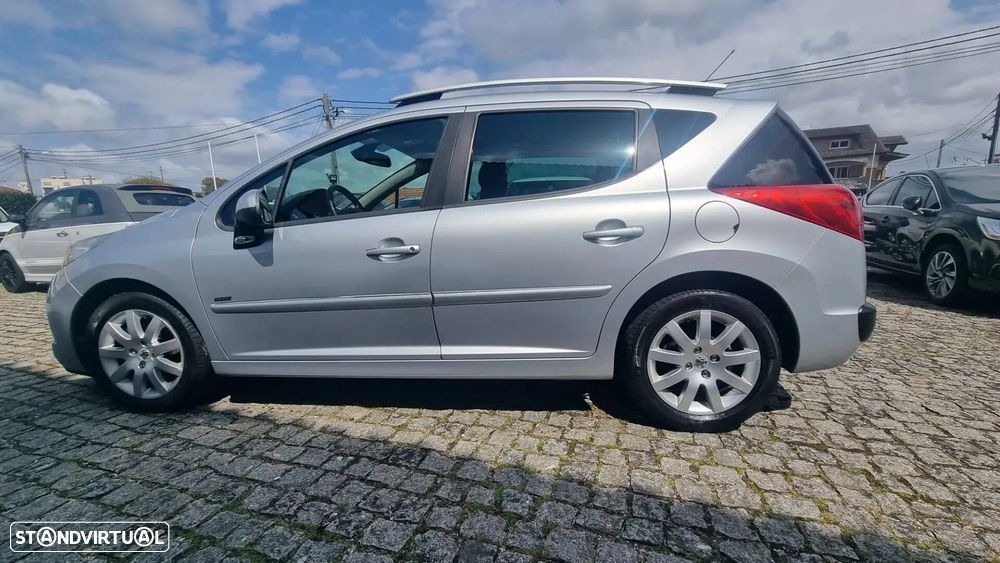 Peugeot 207 SW - 7