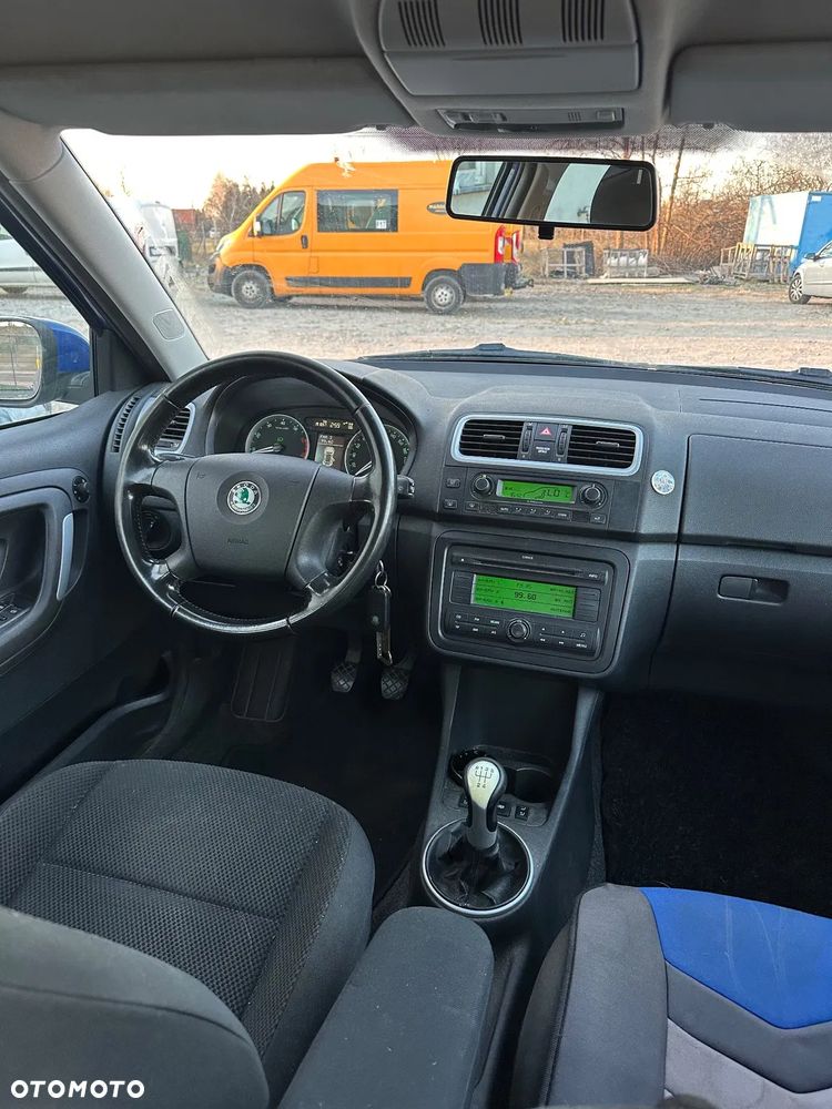 Skoda Fabia 1.4 MPI Cool Colour Edition - 13