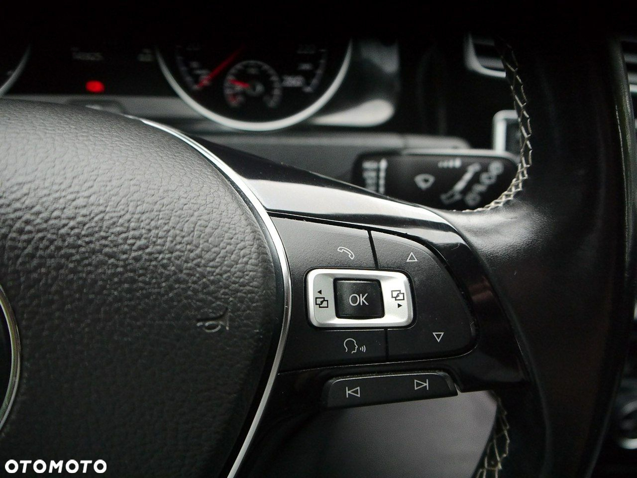 Volkswagen Golf 1.4 TSI ACT BlueMotion Technology Cup - 32