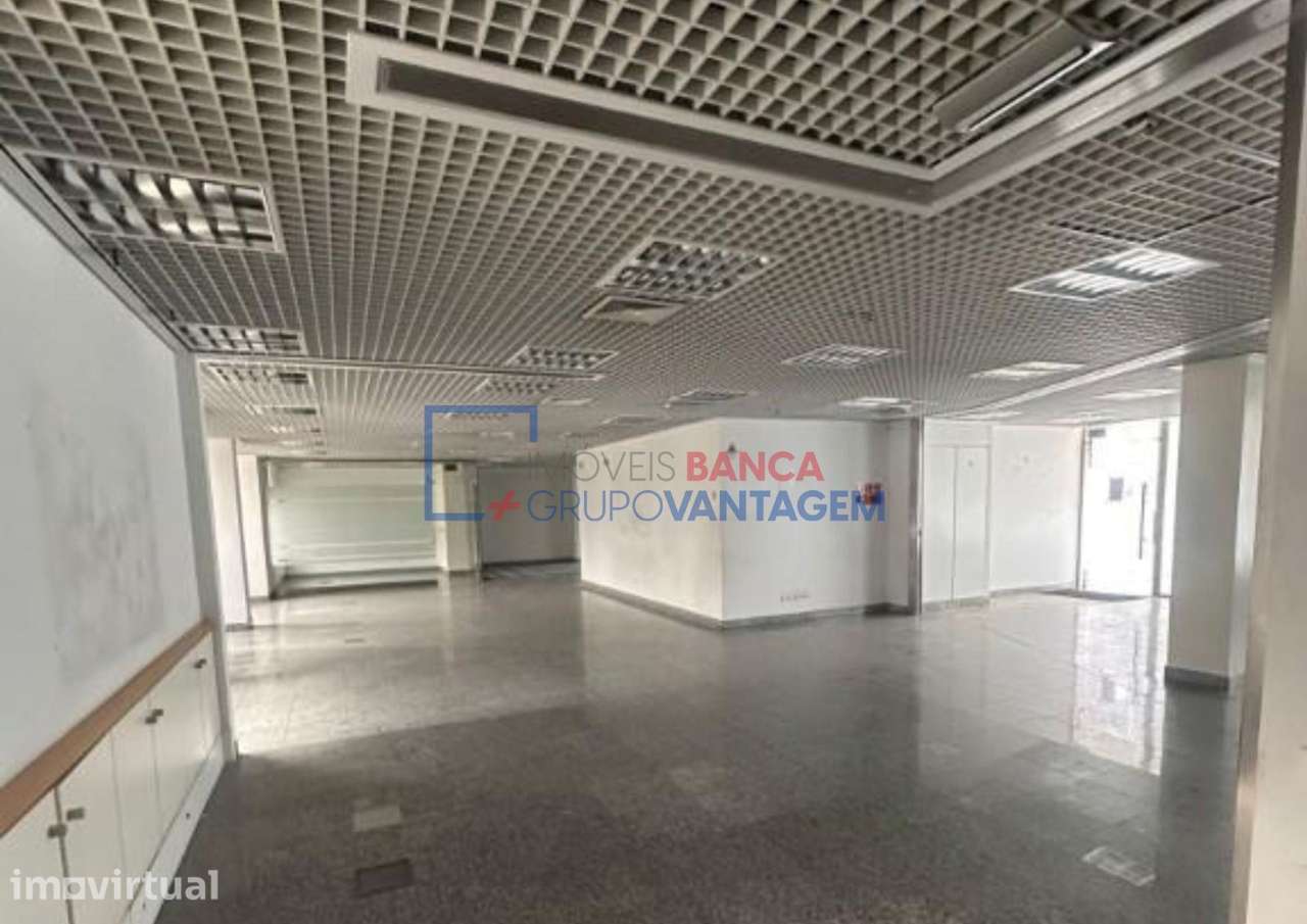 Loja Miranda do Corvo, Miranda Do Corvo, Coimbra - Grande imagem: 2/6