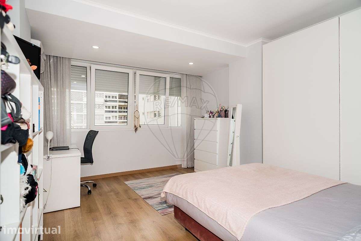 Apartamento T4 para venda - Grande imagem: 5/30
