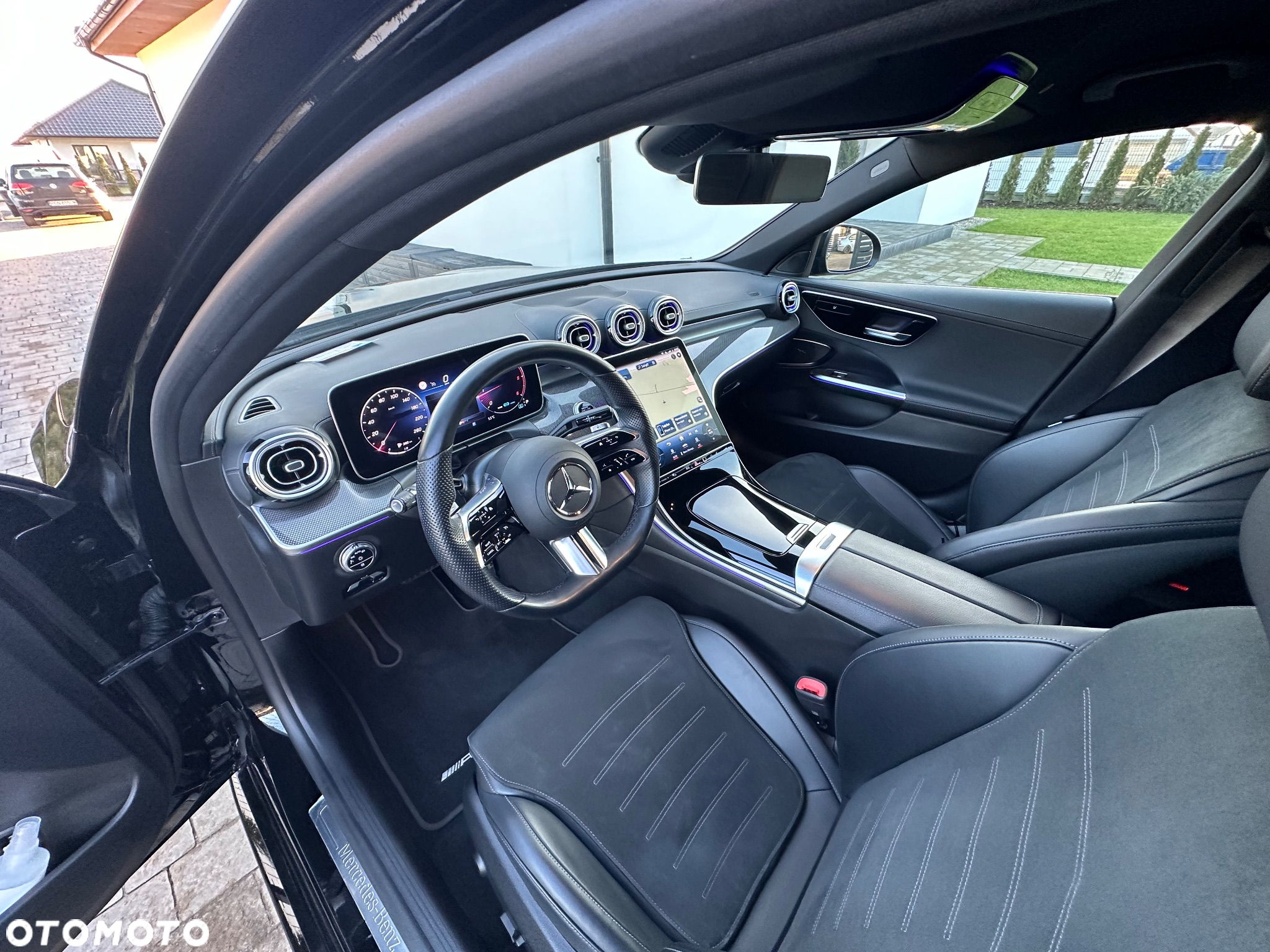Mercedes-Benz Klasa C 220 d T 9G-TRONIC AMG Line - 12