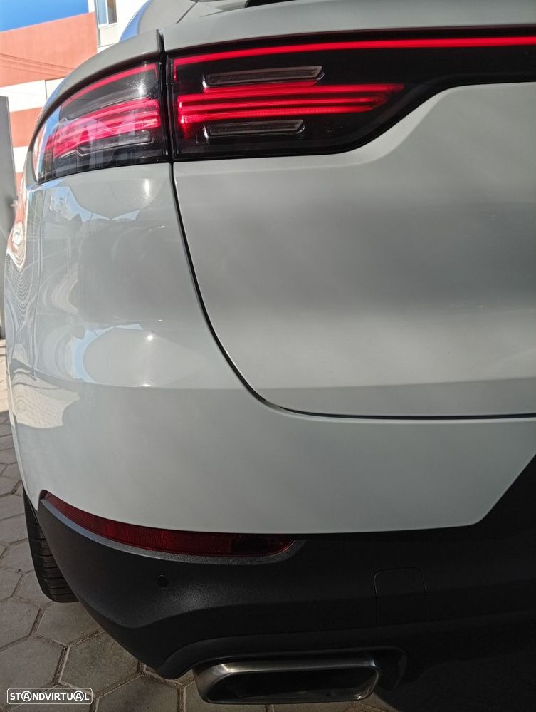 Porsche Cayenne Coupé E-Hybrid Platinum Edition - 27