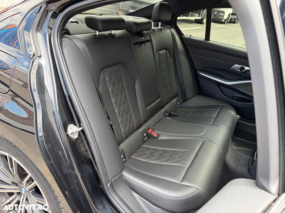 BMW Seria 3 318d AT MHEV - 11