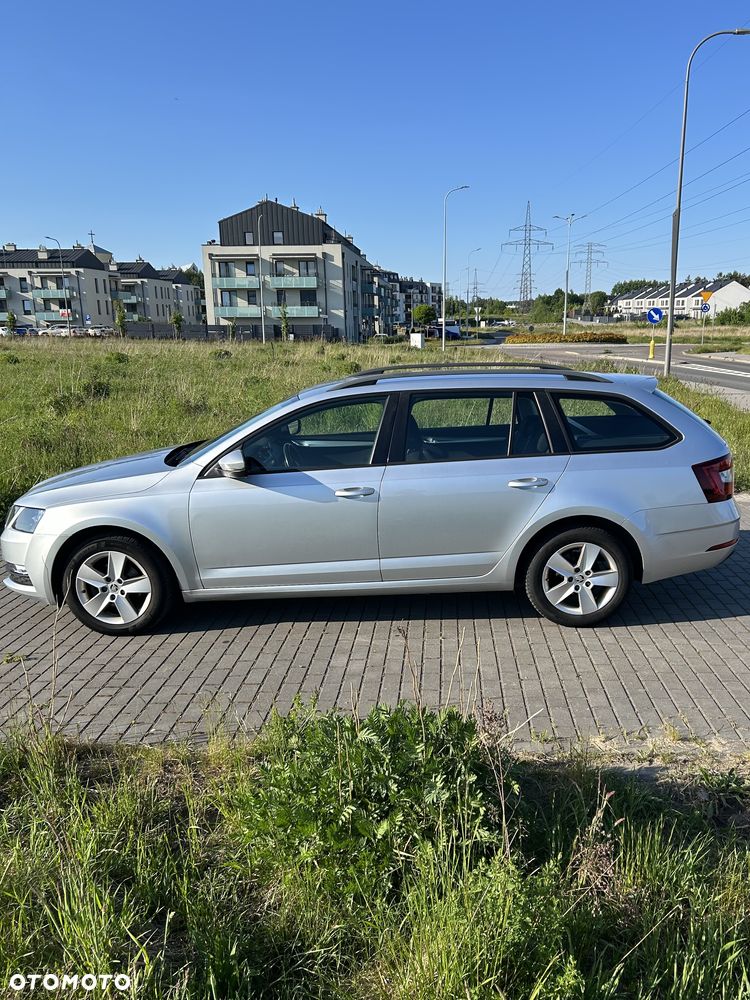 Skoda Octavia 1.6 TDI Ambition - 2