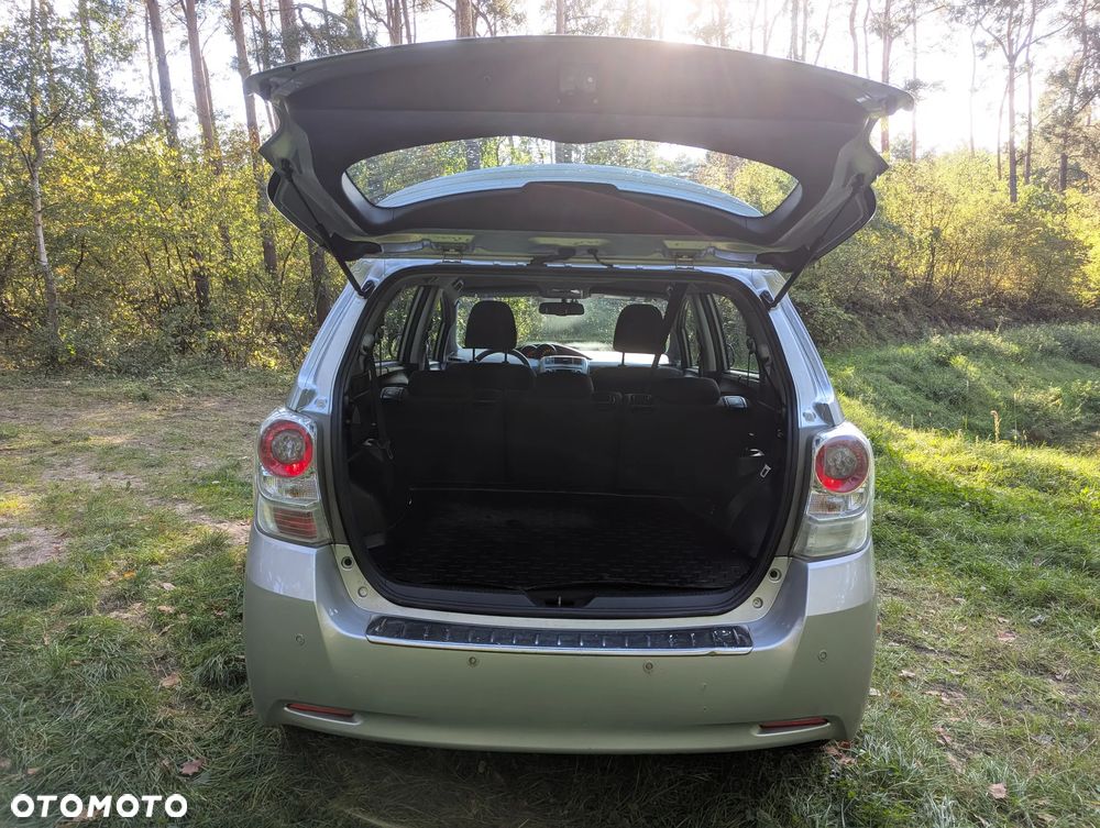 Toyota Verso - 9