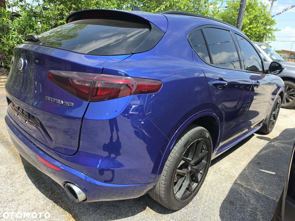 Alfa Romeo Stelvio 2.0 Turbo TI Q4 - 4