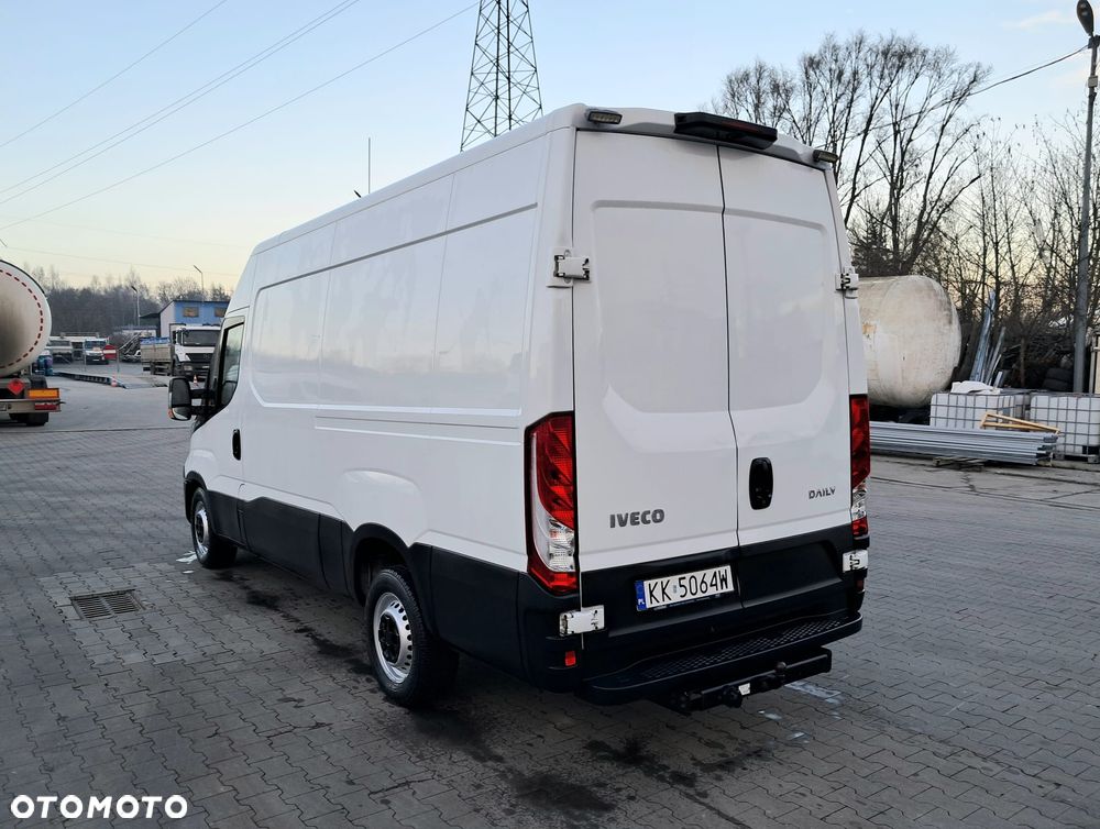 Iveco Daily 35S16 - 6