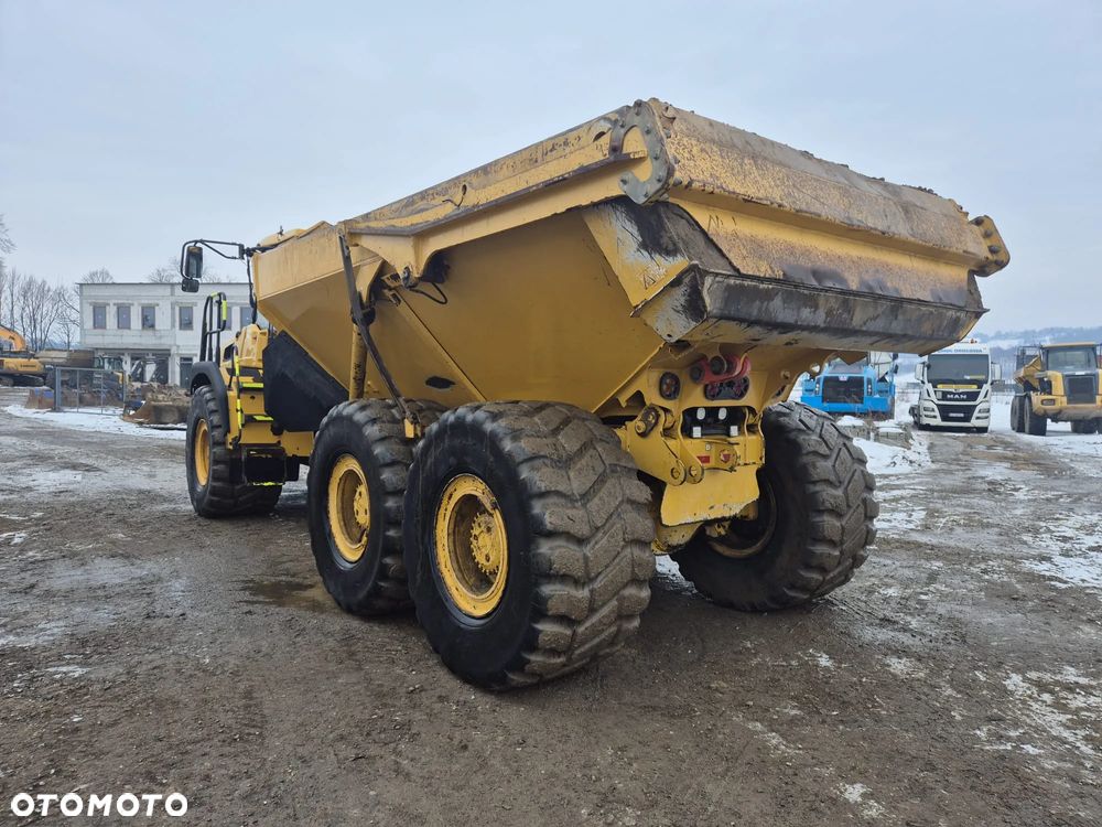 Caterpillar 444F2 - 4