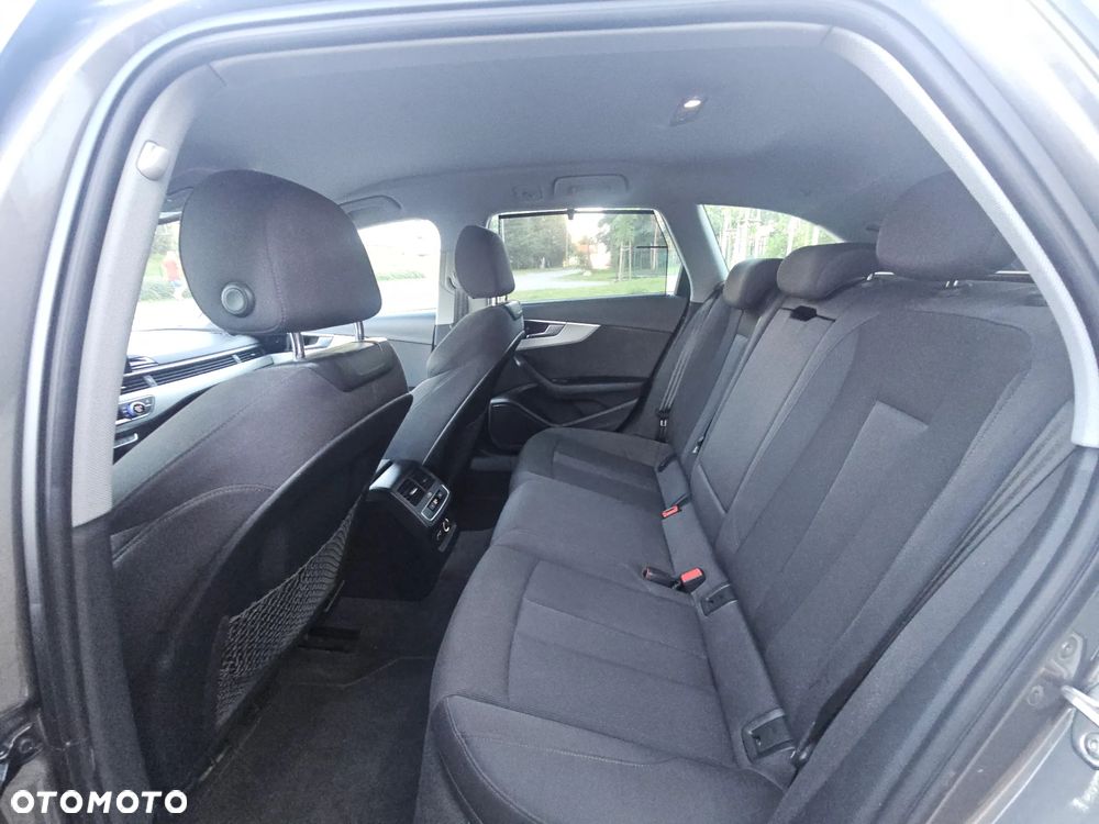 Audi A4 Avant 35 TFSI S tronic design - 6