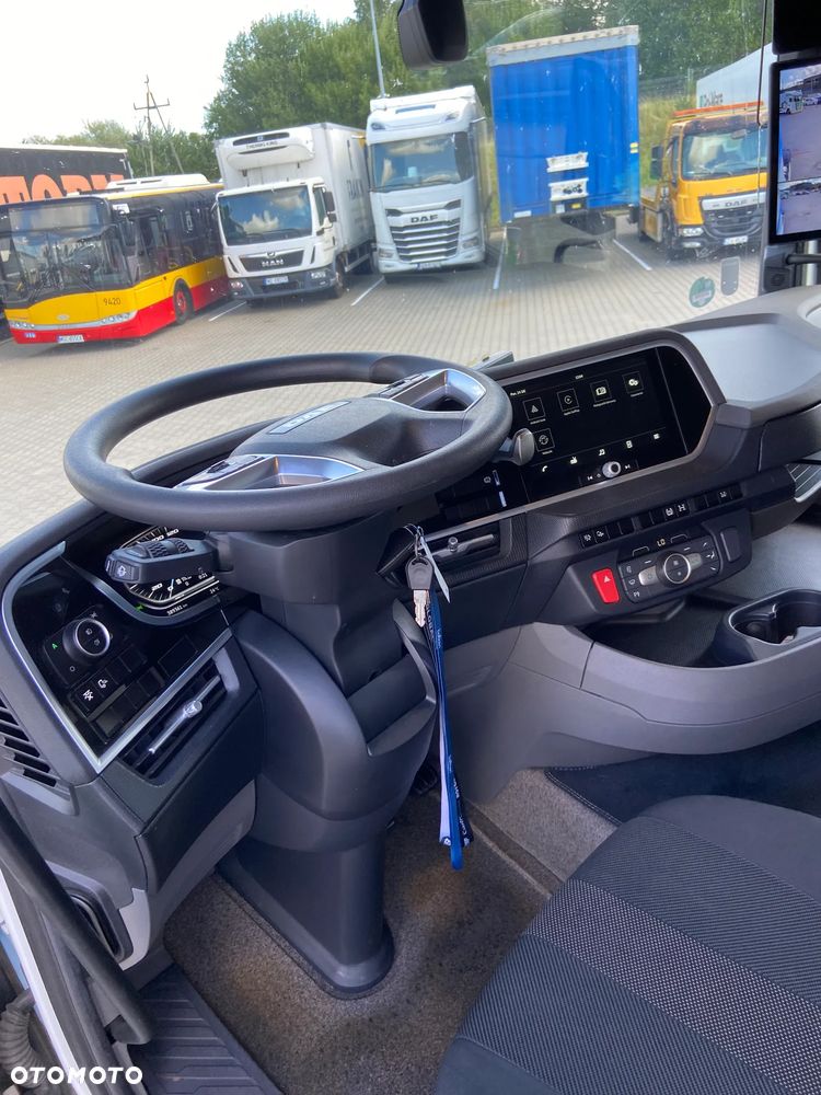 DAF XF - 26