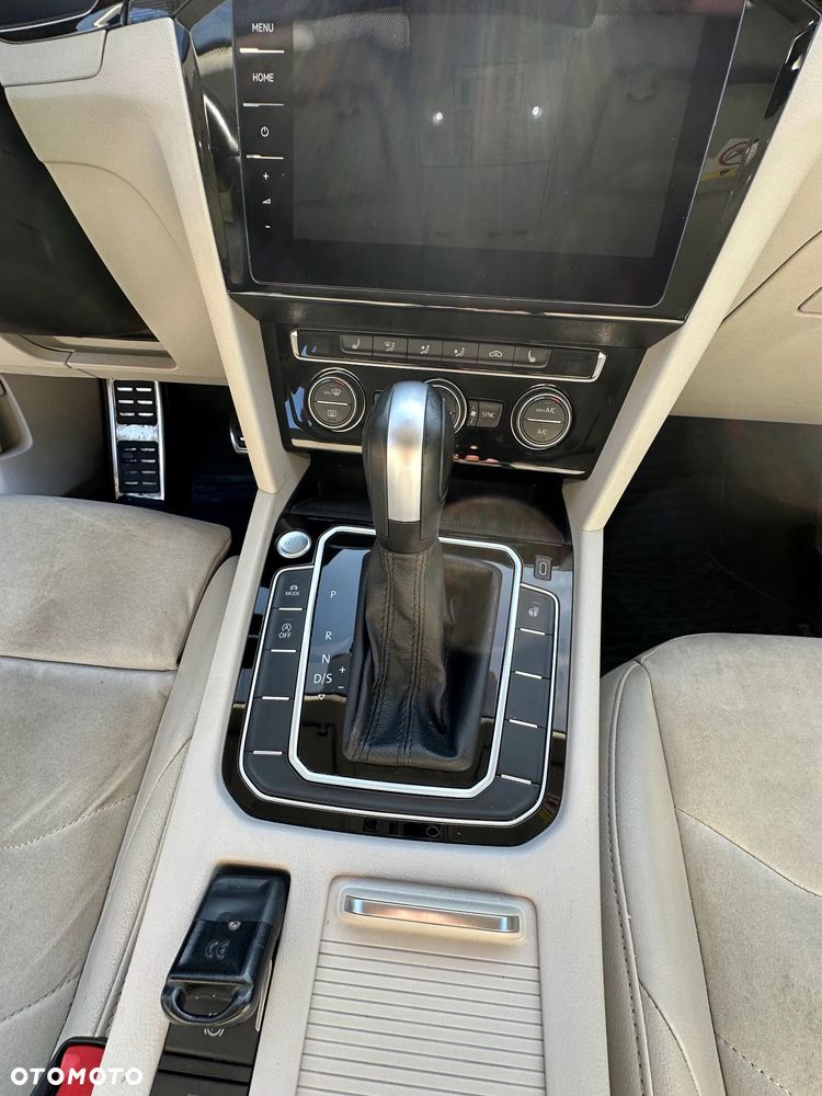 Volkswagen Arteon 2.0 TSI Elegance DSG - 25