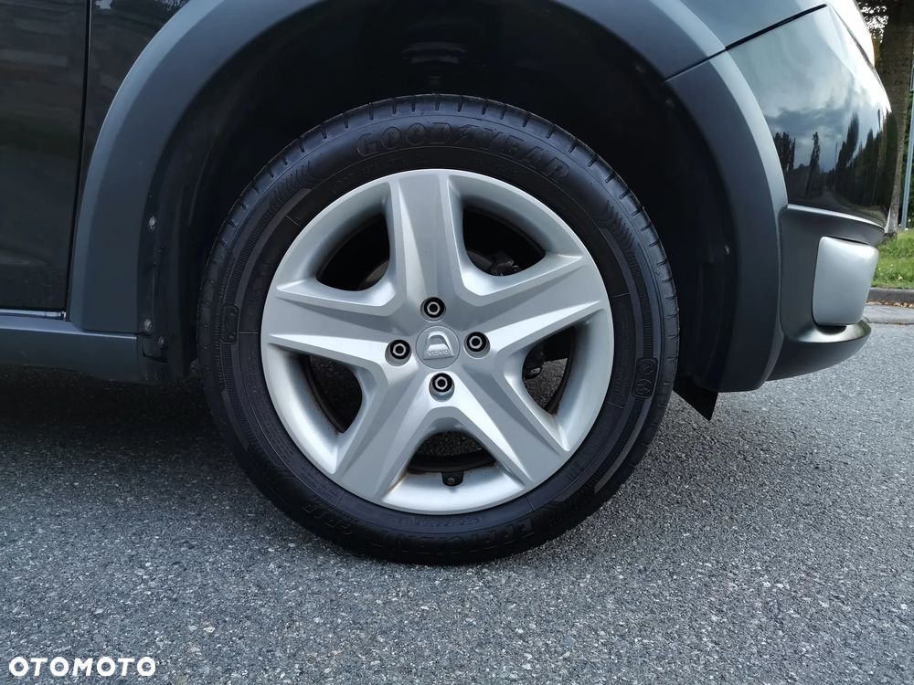 Dacia Sandero Stepway TCe 90 (S&S) Celebration - 15