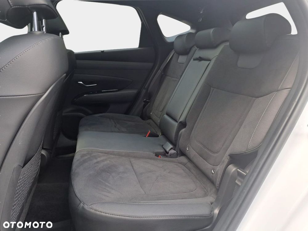Hyundai Tucson 1.6 T-GDi HEV 20th Anniversary 2WD - 18