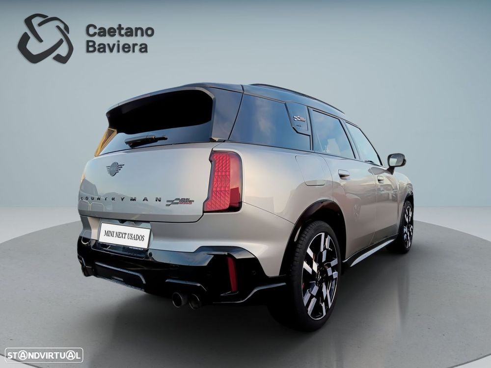 MINI Countryman John Cooper Works L - 4