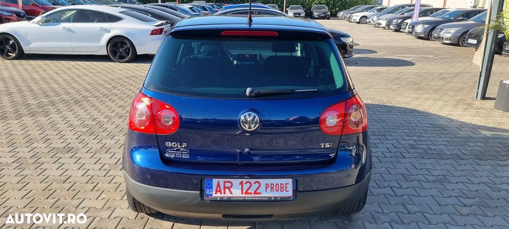 Volkswagen Golf 1.4 TSI United - 25