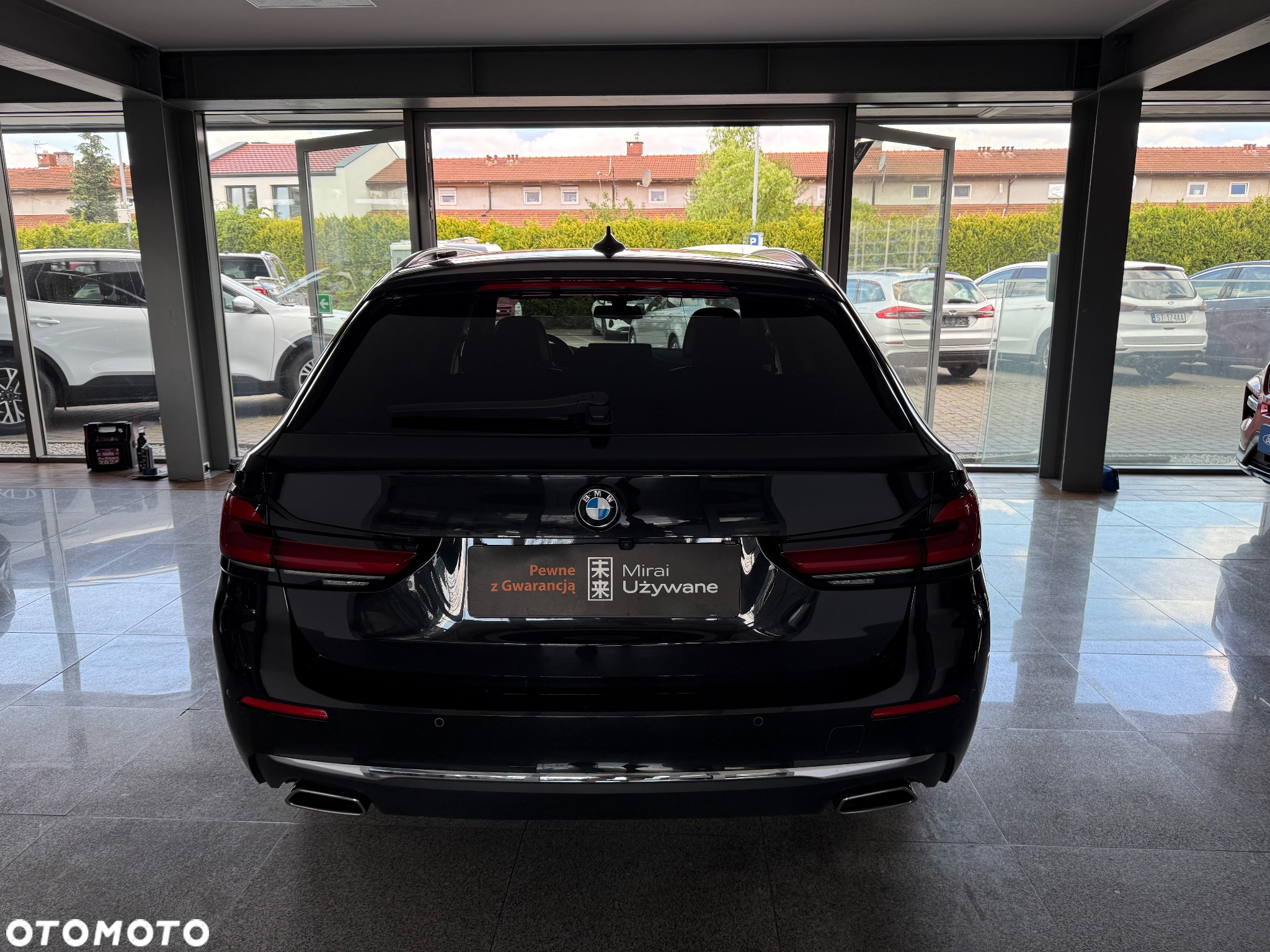 BMW Seria 5 - 11