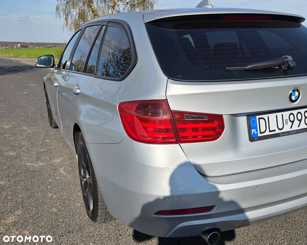 BMW Seria 3 320d DPF Edition Fleet Sport - 12