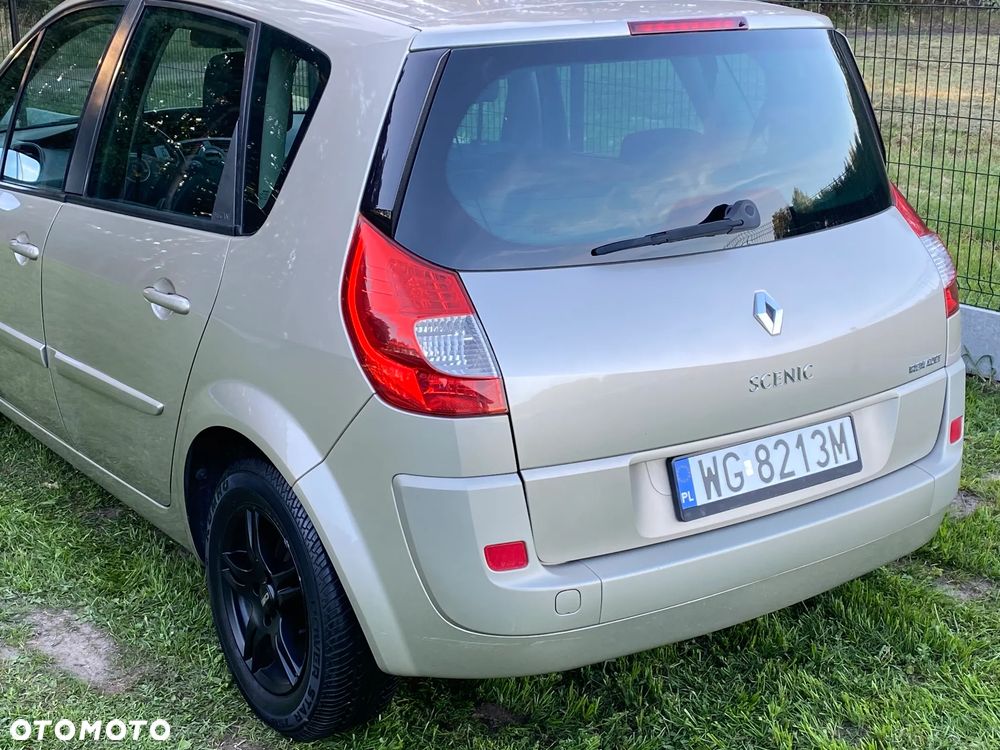 Renault Scenic 1.6 16V Authentique - 9