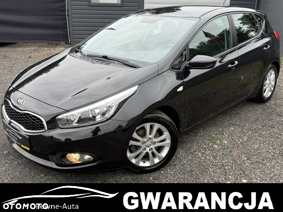 Kia Ceed 1.6 GDI Dream-Team Edition - 1