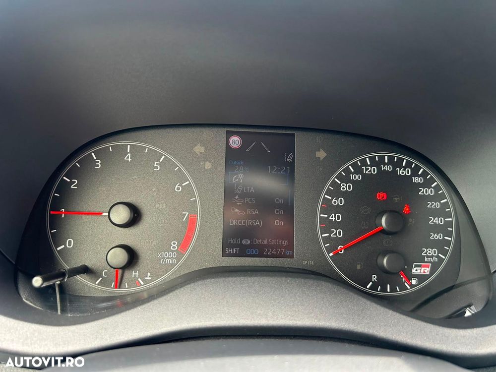 Toyota Yaris - 16