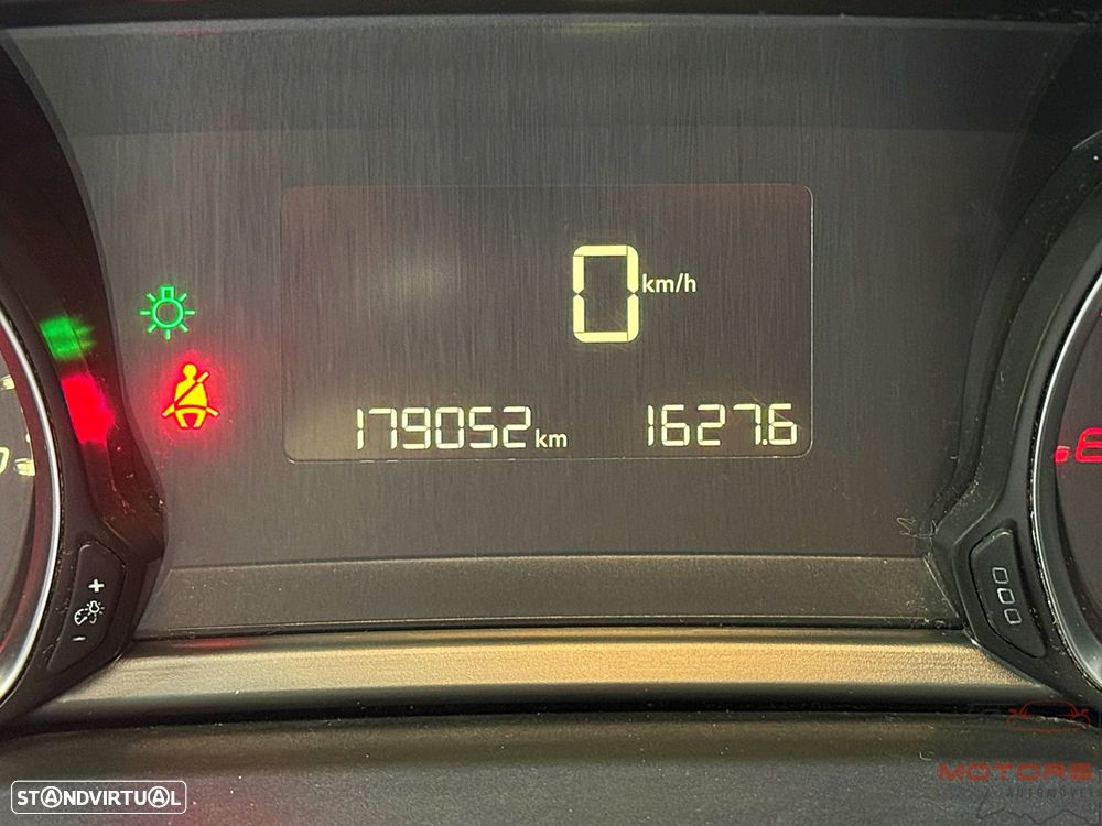Peugeot 308 SW 1.6 BlueHDi Allure J17 - 27